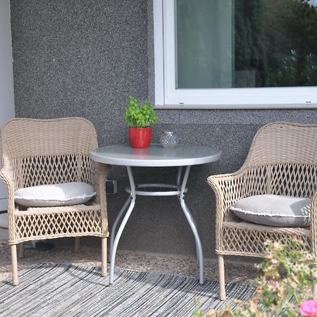 2-Zimmer Wohnung Mit Terrasse, Fernblick, Natur, Ruhig - Marburg Luaran gambar