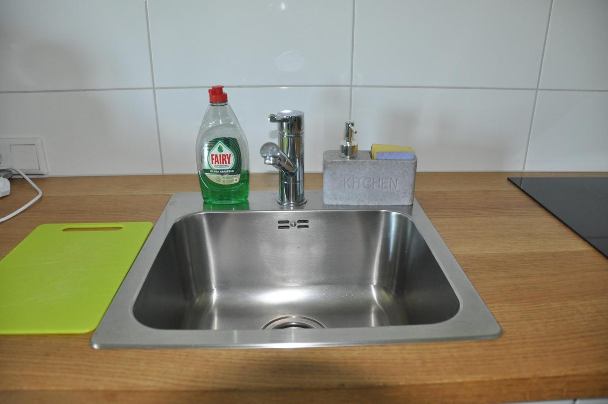 2-Zimmer Wohnung Mit Terrasse, Fernblick, Natur, Ruhig - Marburg Luaran gambar