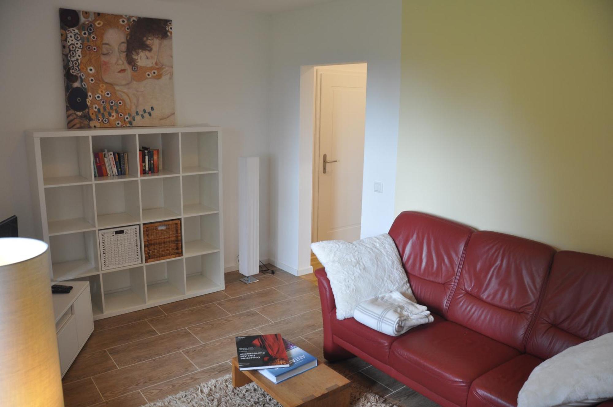2-Zimmer Wohnung Mit Terrasse, Fernblick, Natur, Ruhig - Marburg Luaran gambar